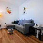 Vacay Zadar- Modern With Terrace & Private Parking * زادار