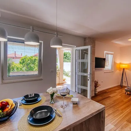 Vacay With Terrace And Parking *