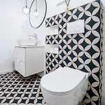Apartment Vacay Zadar- Modern With Terrace & Private Parking *
