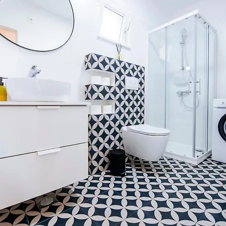 Vacay With Terrace And Parking *