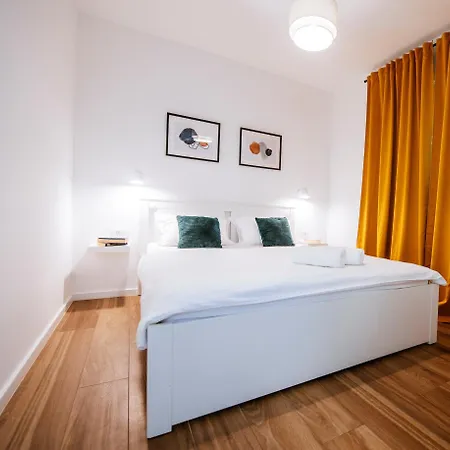 Apartment Vacay With Terrace And Parking *