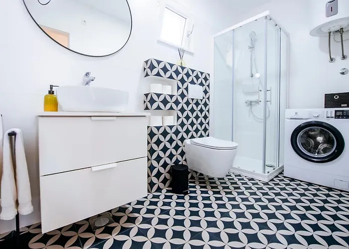 Vacay Zadar- Modern With Terrace & Private Parking *