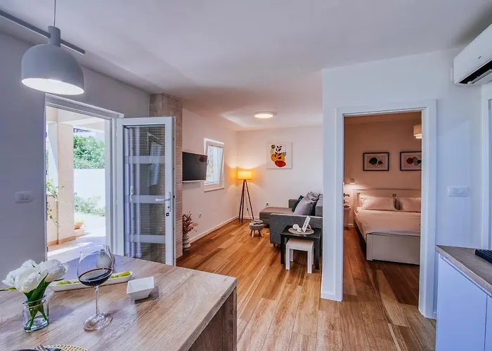 Apartman Vacay Zadar- Modern With Terrace & Private Parking *