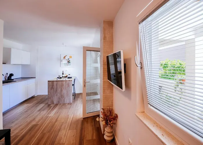 Vacay Zadar- Modern Apartment With Terrace & Private Parking * ザダル