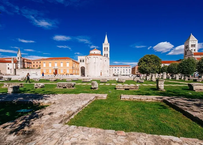 Vacay Zadar- Modern With Terrace & Private Parking Apartman *